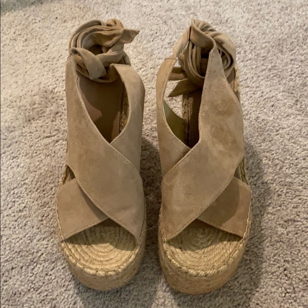 Marc Fisher wedges
